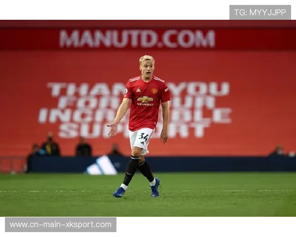 多特蒙德放走中场格罗斯，为年轻球员腾位置