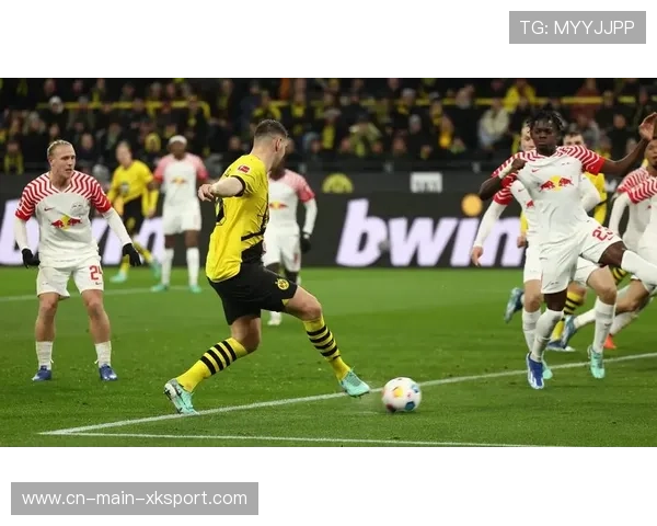 富勒姆1-2埃弗顿,农场主补时遭乌龙球逆转 富勒姆1-2埃弗顿,农场主补时遭乌龙球逆转